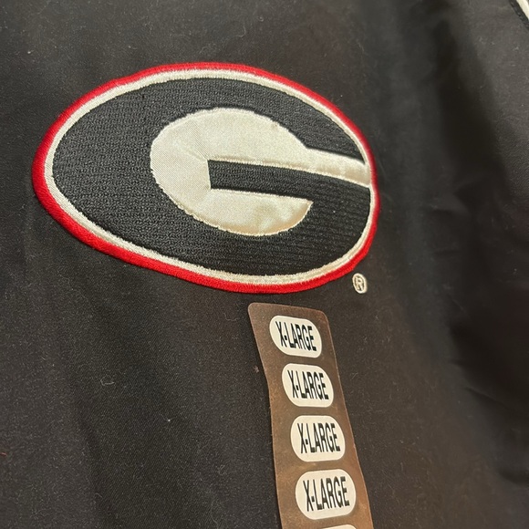 NWT Men’s Red and Black UGA Pullover!
Rep the DAWGS! - Picture 2 of 8